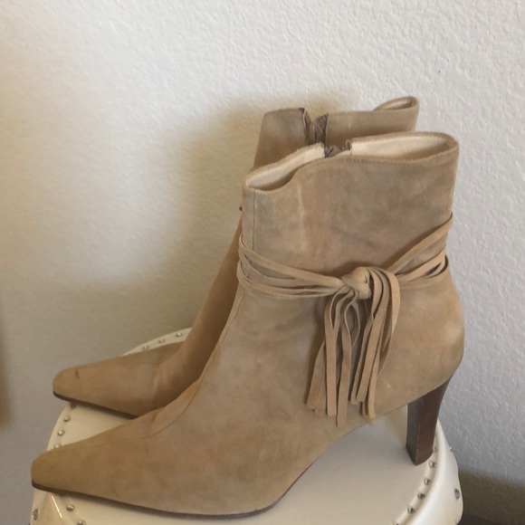 Antonio Melani tan suede ankle boots